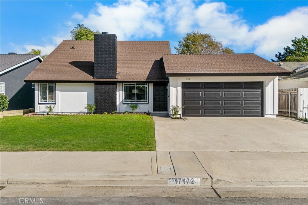 Photo of Listing #OC25262393