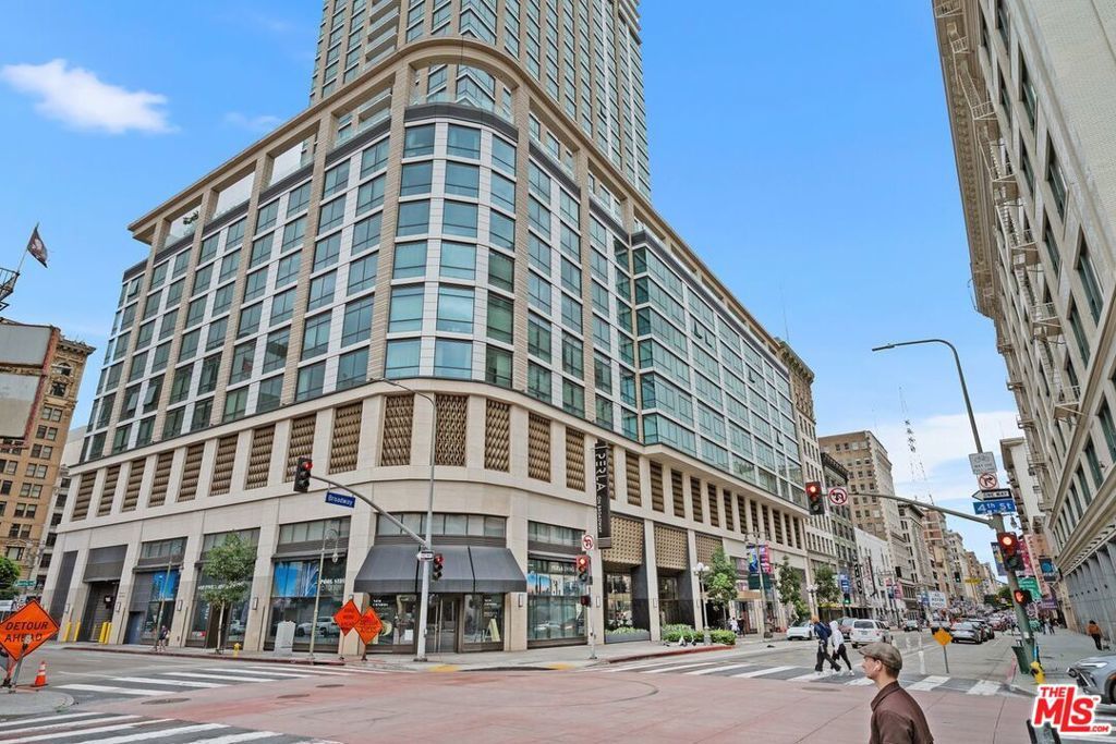 Photo of Listing #25620003