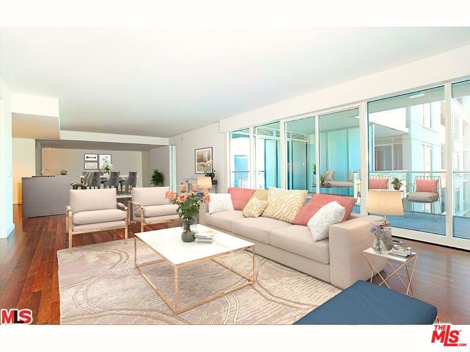 Photo of Listing #25620827