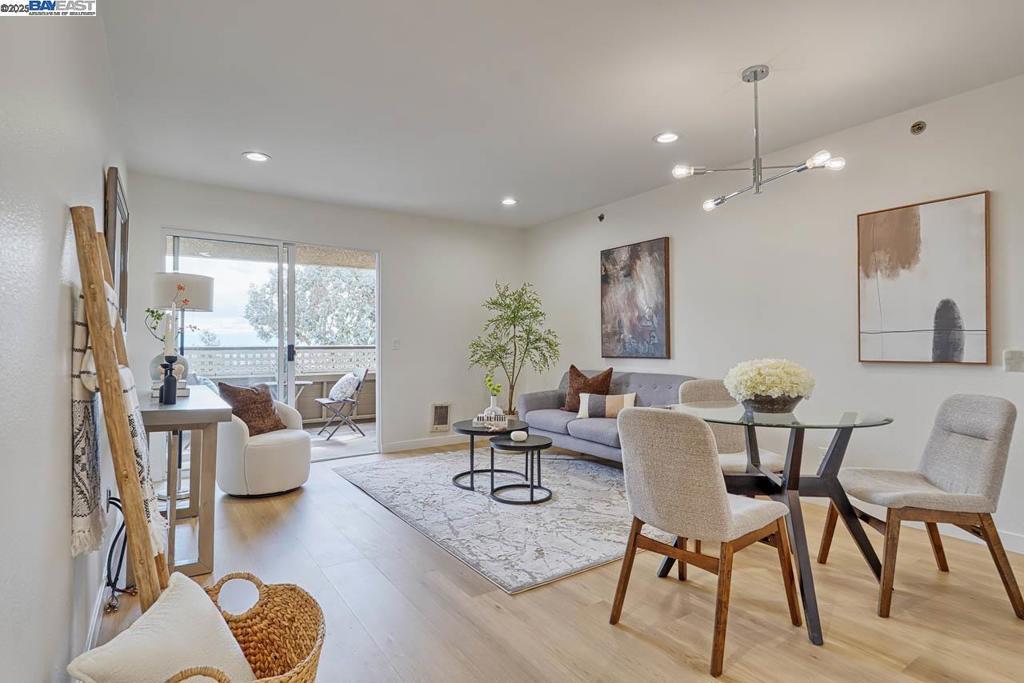 Photo of Listing #41117830