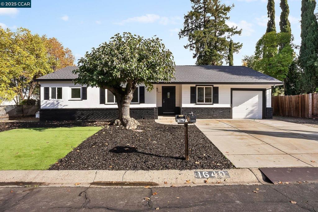 Photo of Listing #41117831