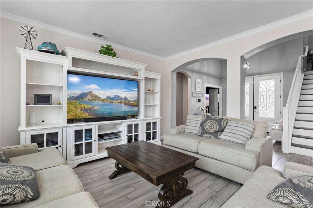 Photo of Listing #PW25263336