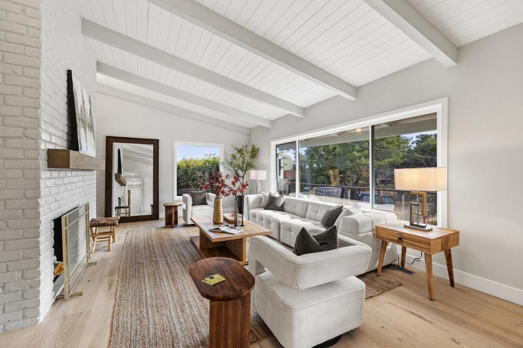 Photo of Listing #ML82027989