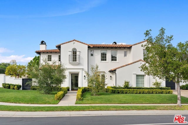 25431 Prado De Las Fresas, Calabasas