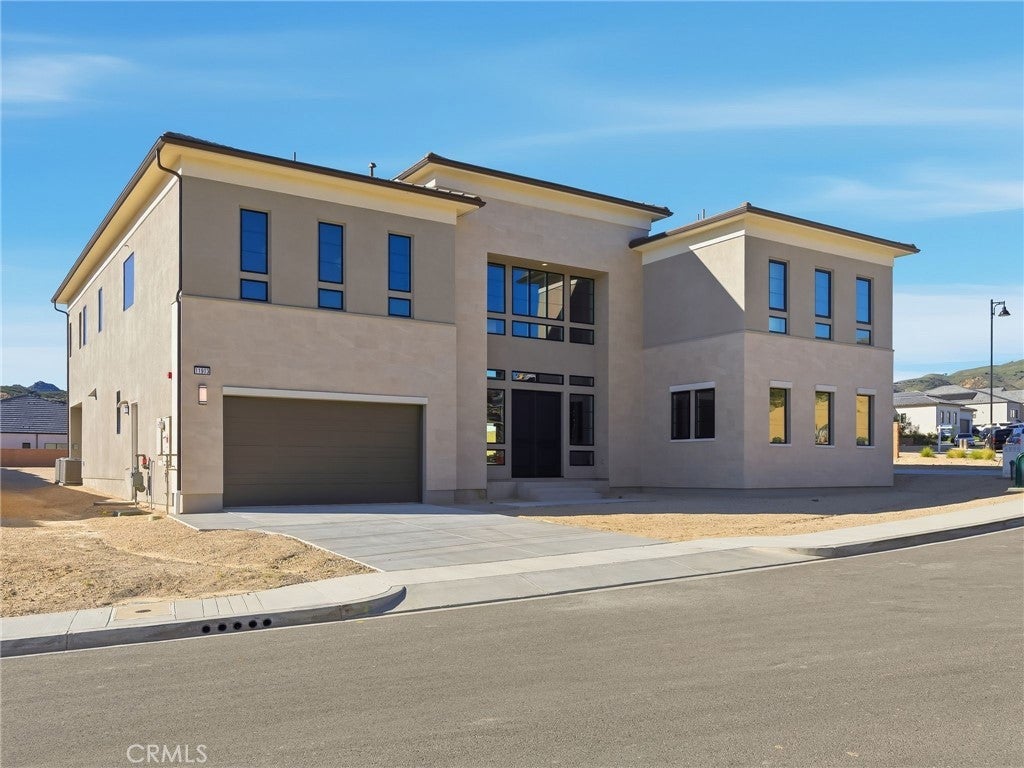 Photo of Listing #SR25262456