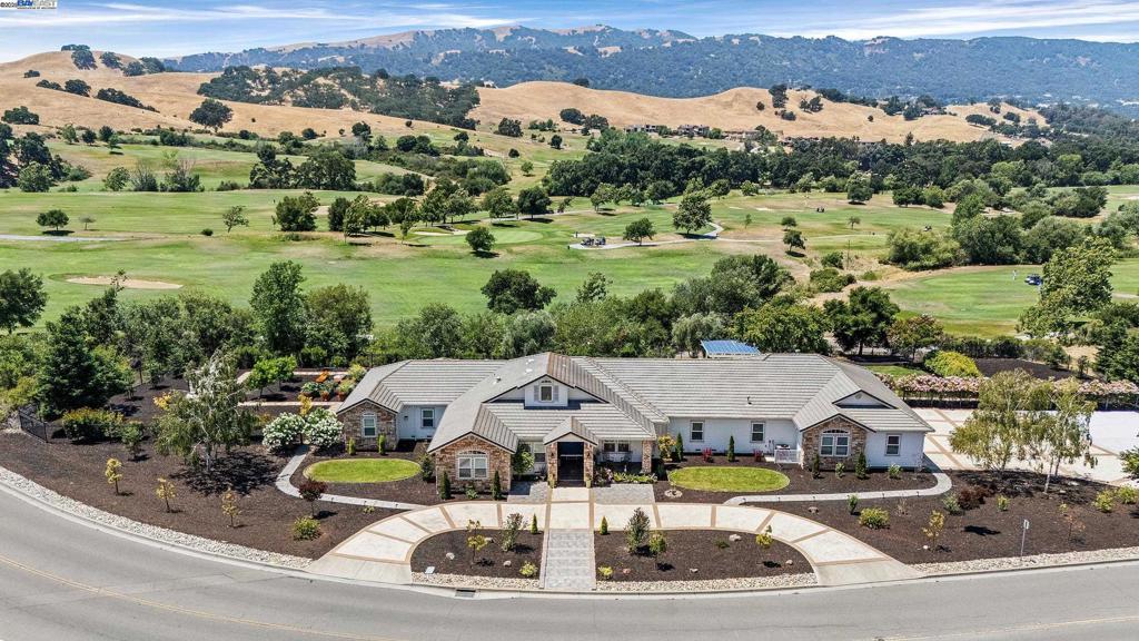 Photo of Listing #41117890