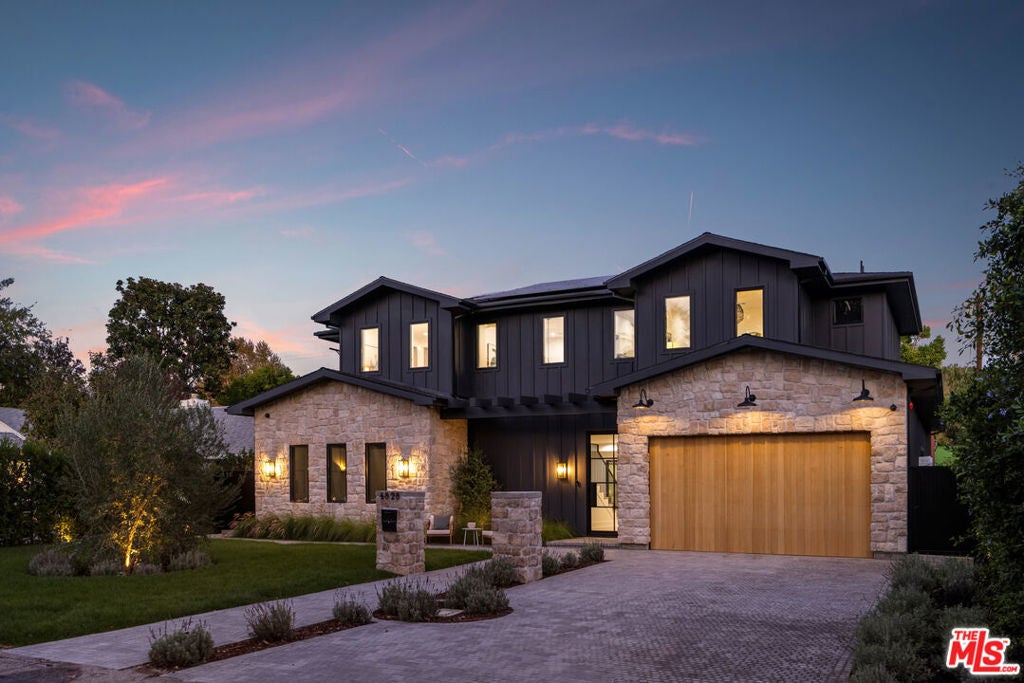 Photo of Listing #25620343