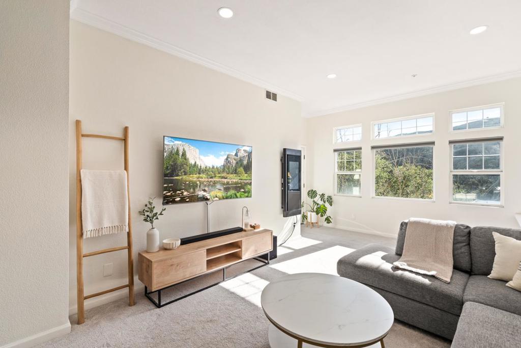 Photo of Listing #ML82028008