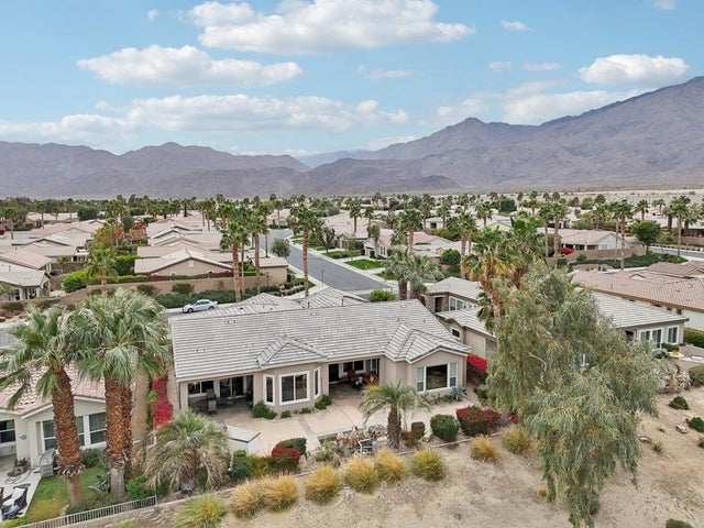 81206 Barrel Cactus Road, La Quinta