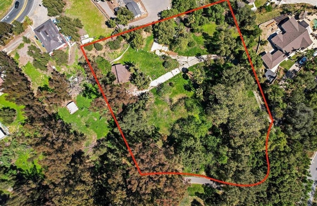 Photo of Listing #CV25260978