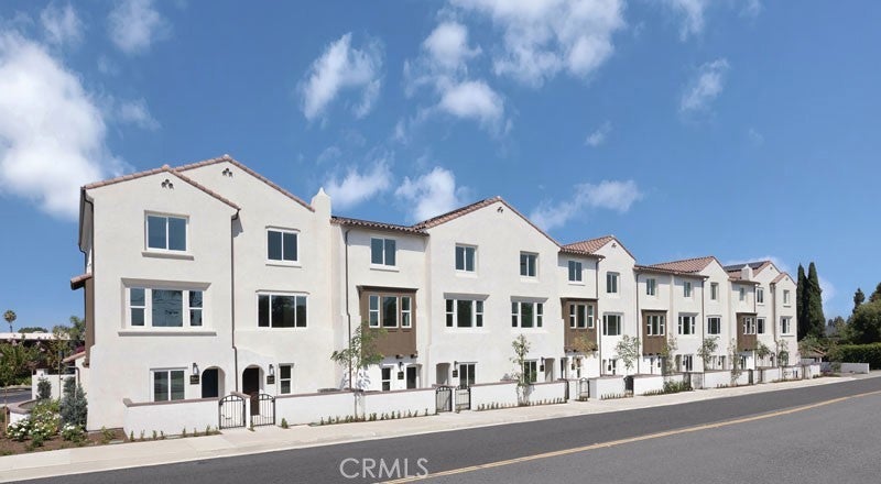 Photo of Listing #OC25263880