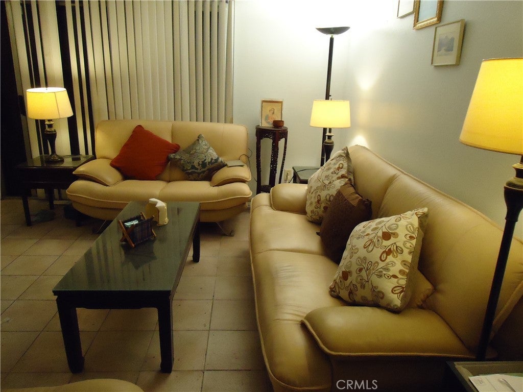 Photo of Listing #WS25262861