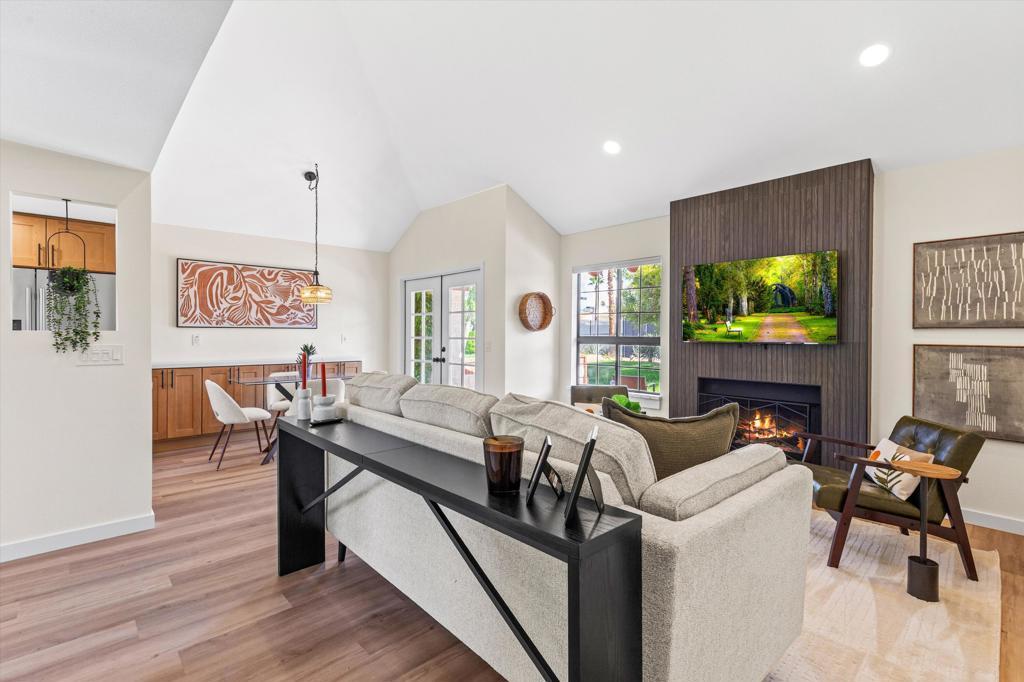 126 Avellino Circle, Palm Desert