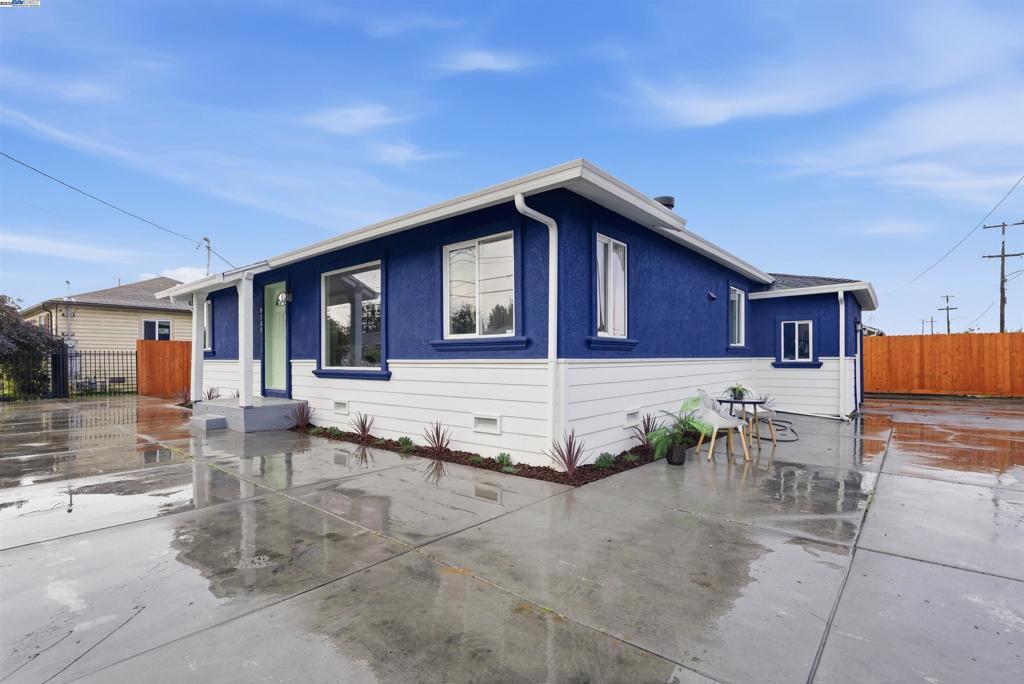 Photo of Listing #41117935