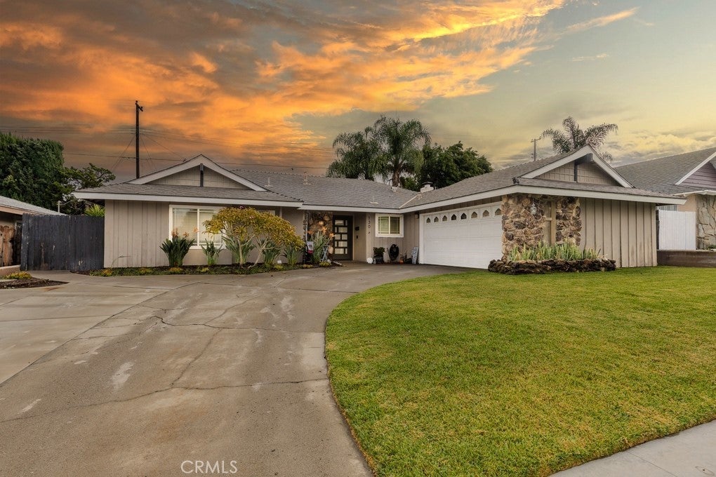 130 N Lohrum, Anaheim Hills