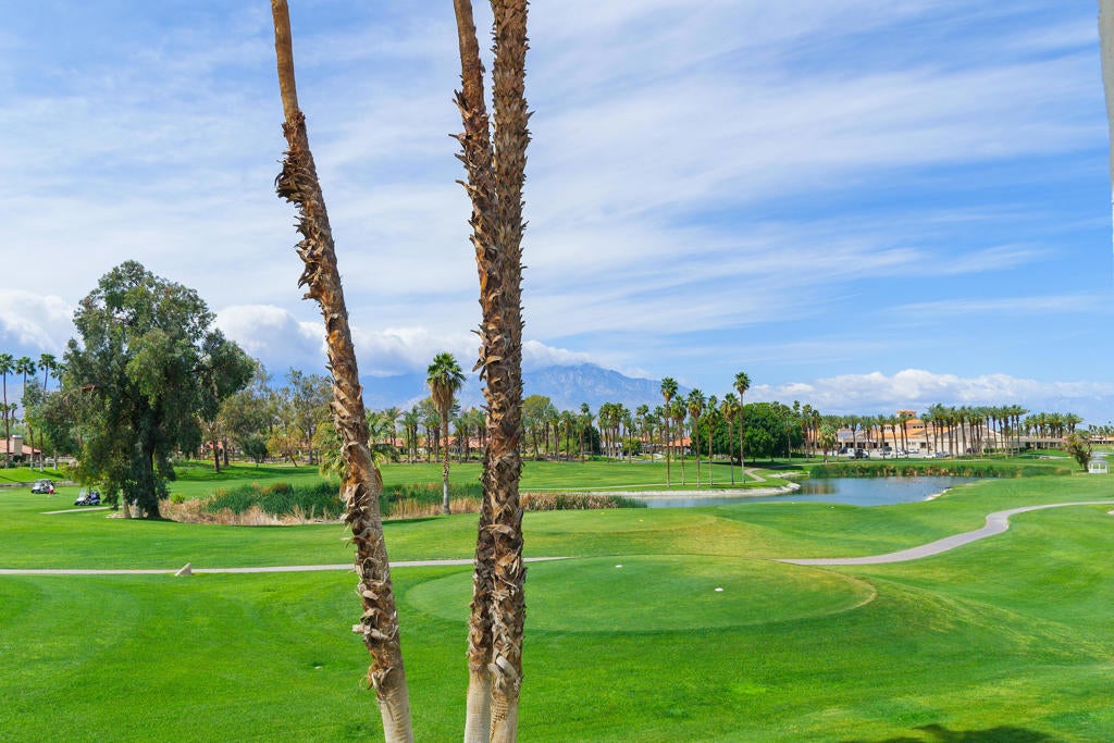 141 Desert Falls Circle, Palm Desert