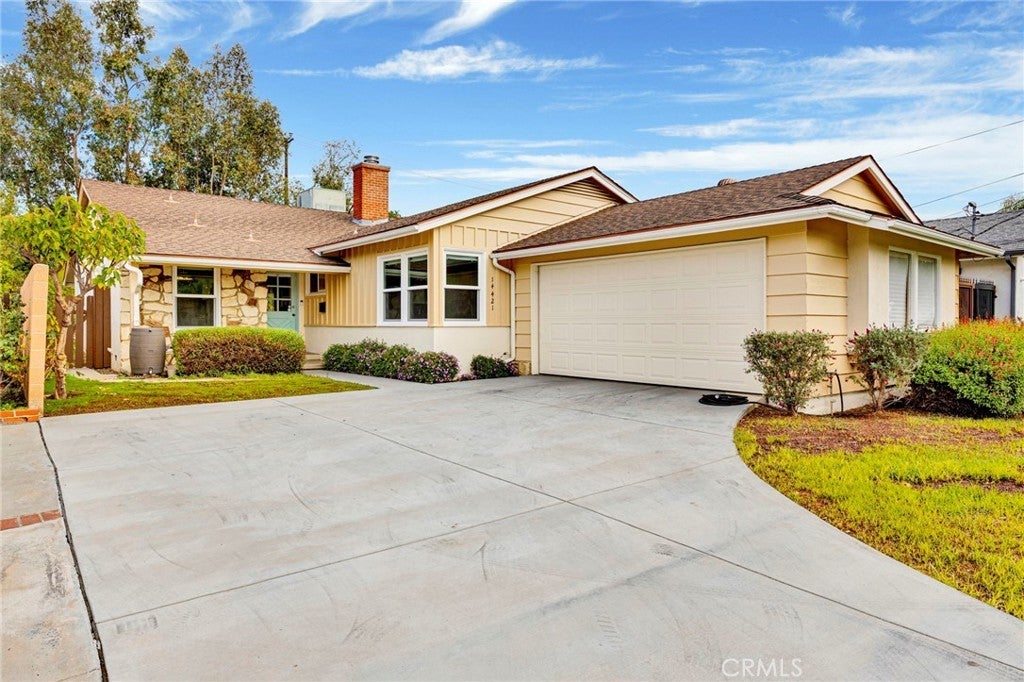 Photo of Listing #SR25264179