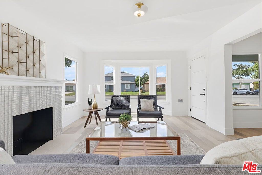 Photo of Listing #25621545