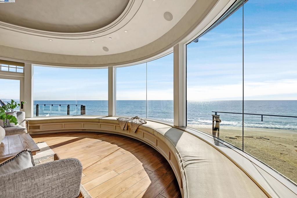 Photo of Listing #41117974