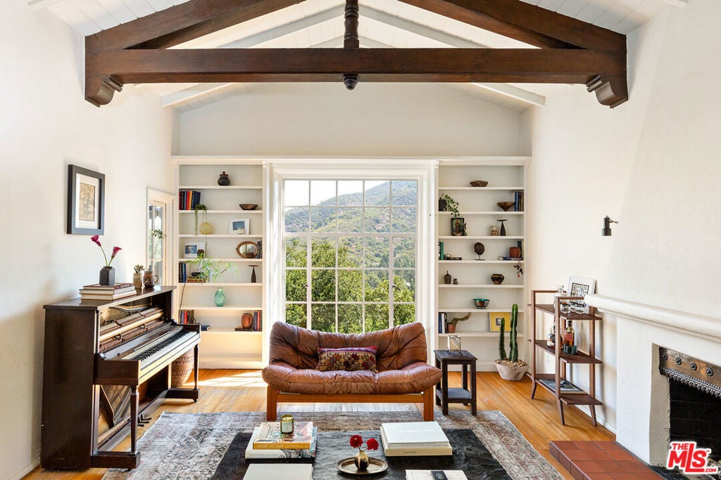 Photo of Listing #25621719