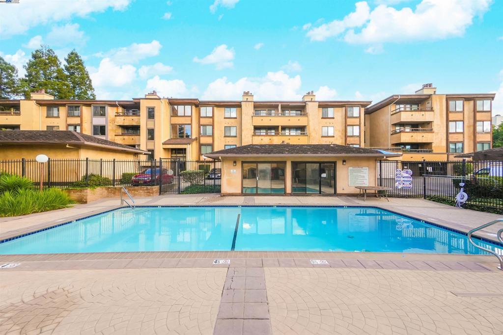 Photo of Listing #41118033