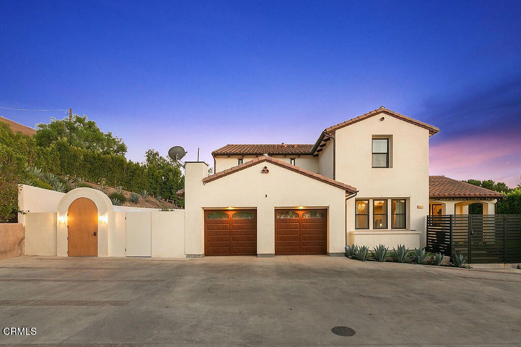 Photo of Listing #V1-33515