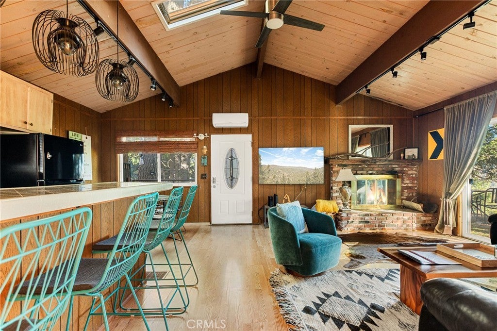 Photo of Listing #IG25264985