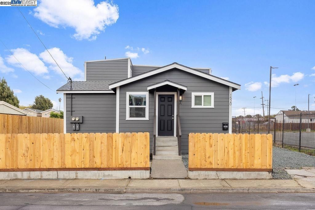 Photo of Listing #41118053