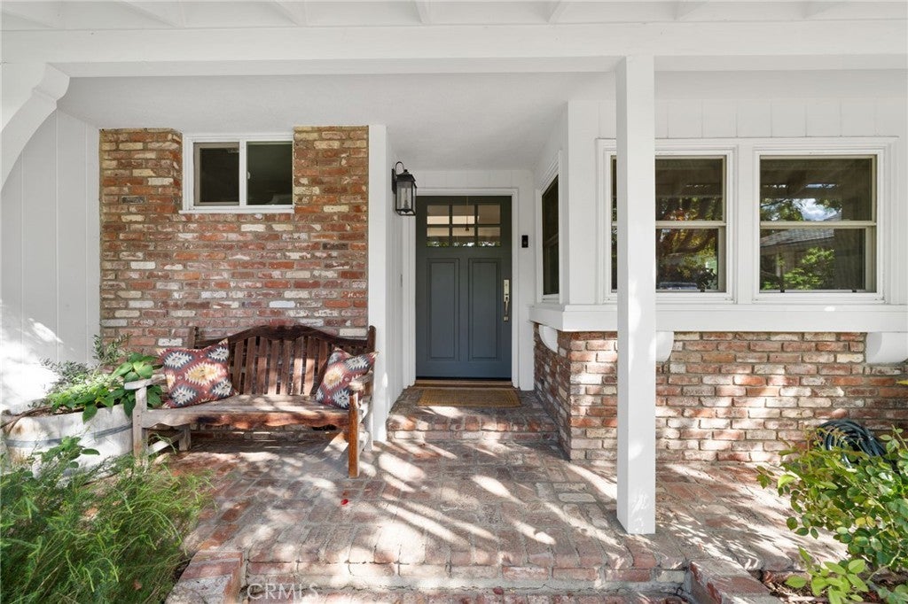 Photo of Listing #SR25265114