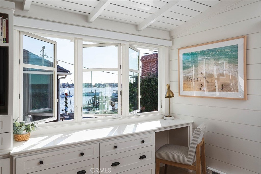 Photo of Listing #NP25265161