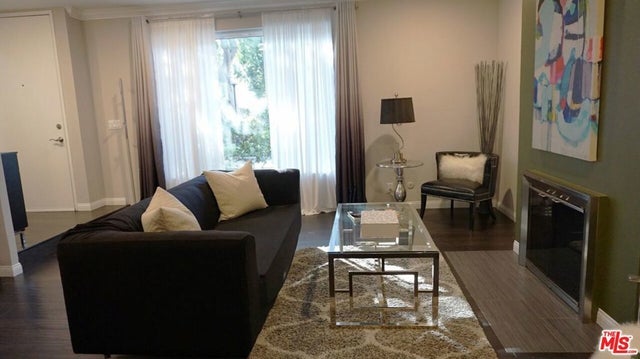 5644 Etiwanda Avenue # 7, Tarzana