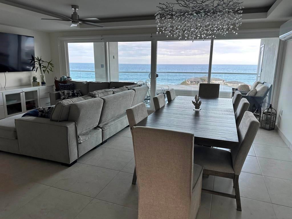 1115 Carretera Libre Tijuana, 