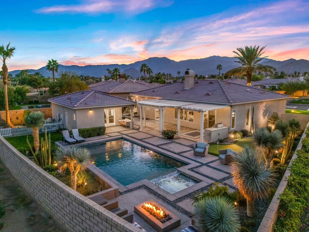 43070 Parkway Esplanade E, La Quinta