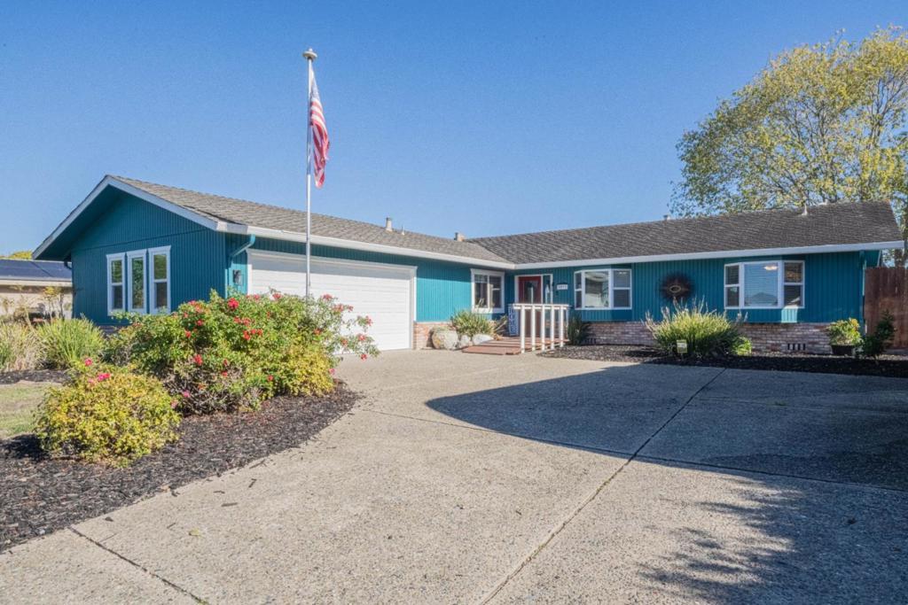 Photo of Listing #ML82028207