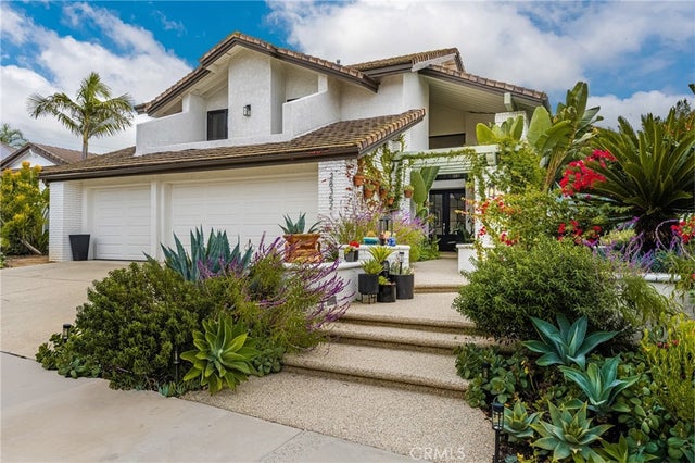 28352 La Caleta, Mission Viejo.