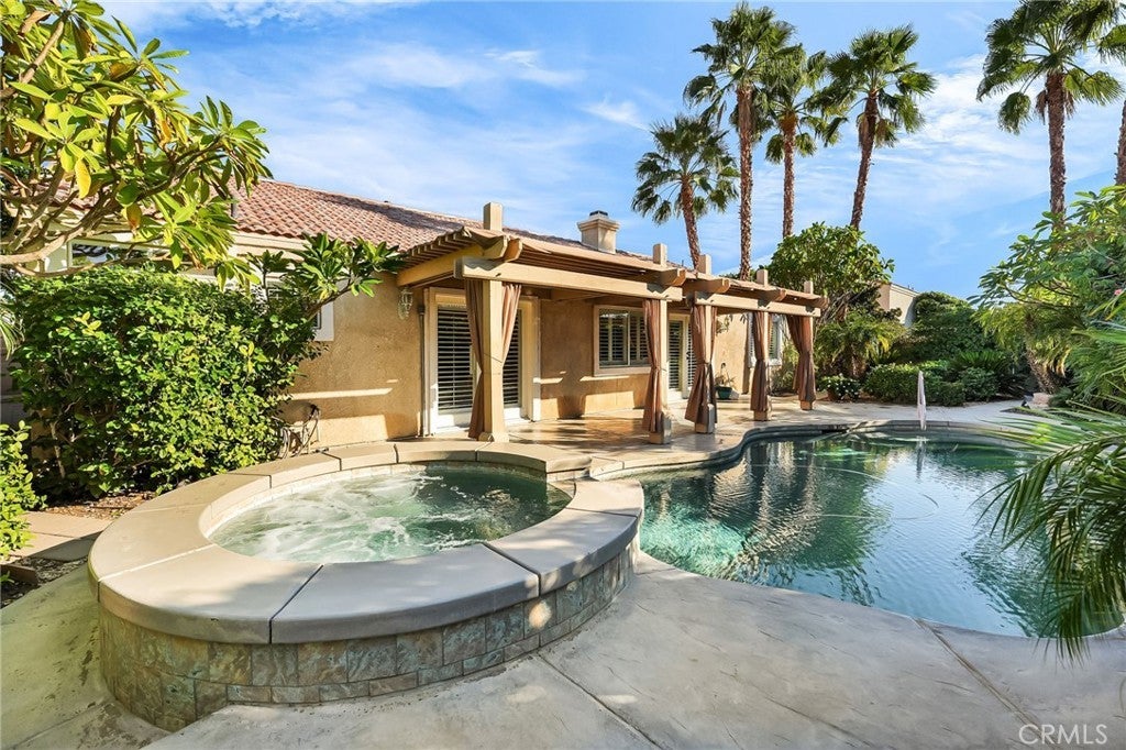 45065 Desert View Court, La Quinta