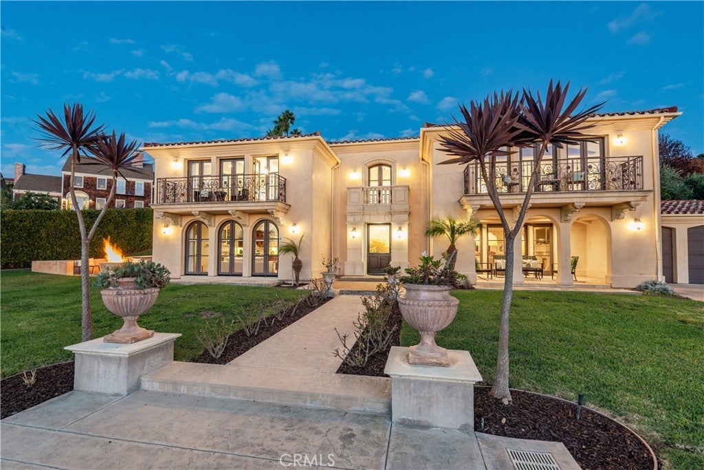 Photo of Listing #PV25265790