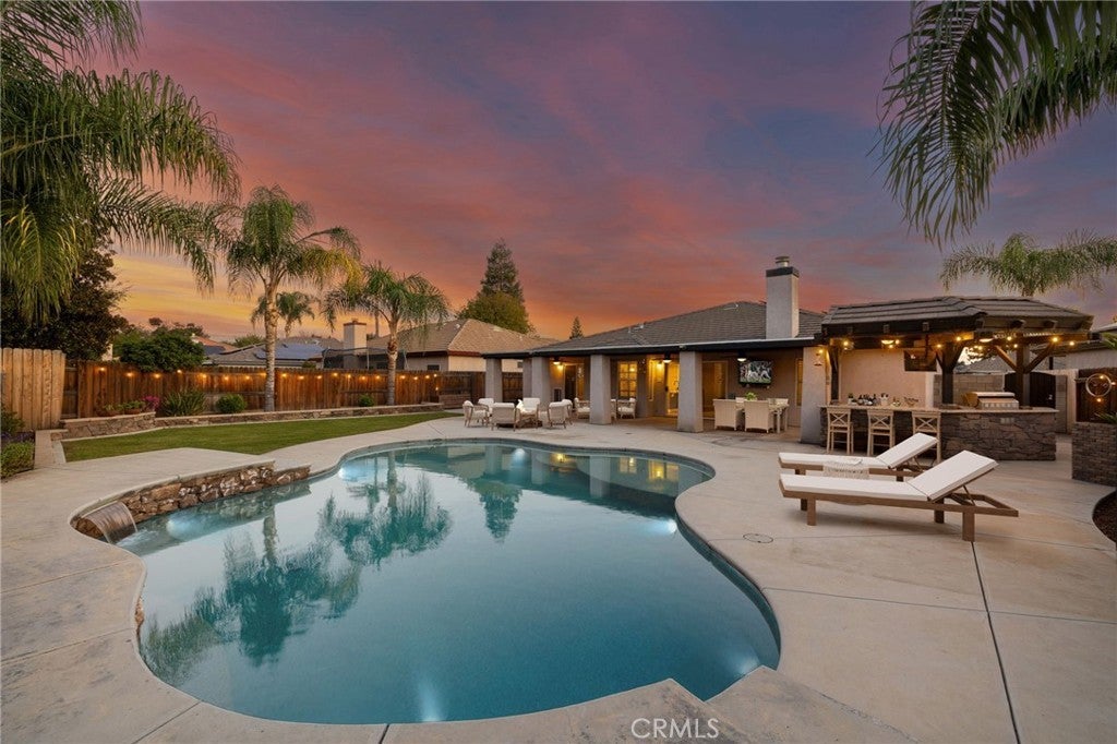 Photo of Listing #SR25265822