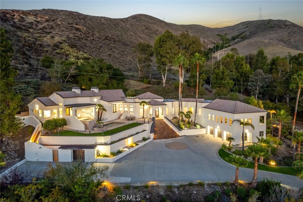 Photo of Listing #OC25217429