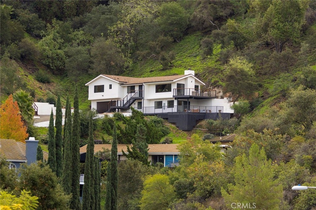 Photo of Listing #SR25257931