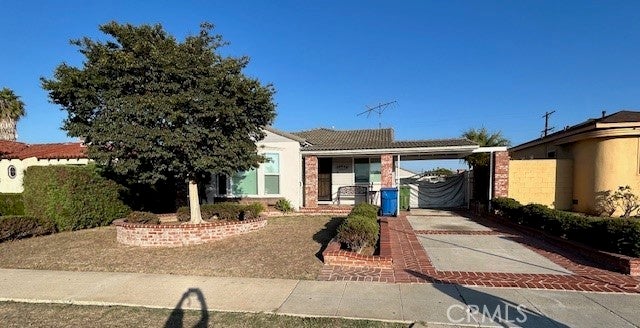 Photo of Listing #IN25252375