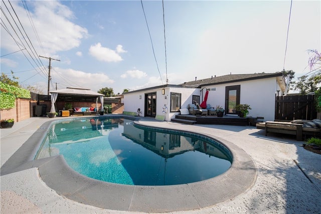 1223 W 187th Place, Gardena.