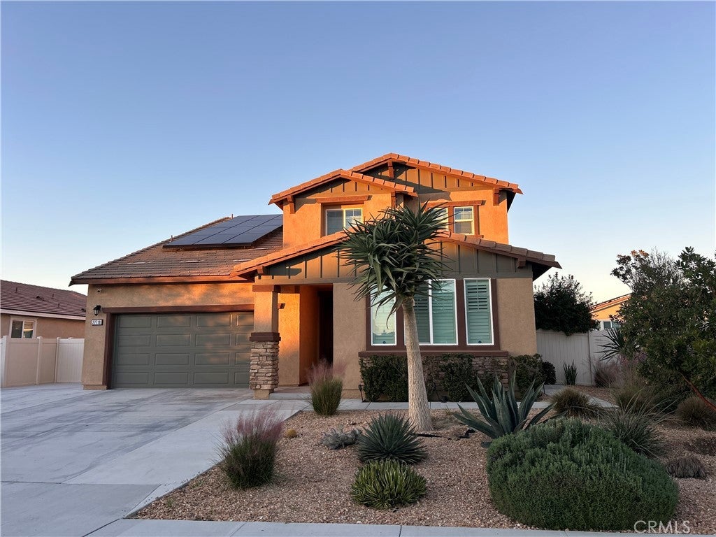 Photo of Listing #IV25266059