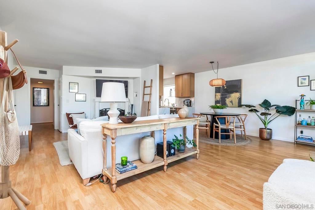 Photo of Listing #250044681SD