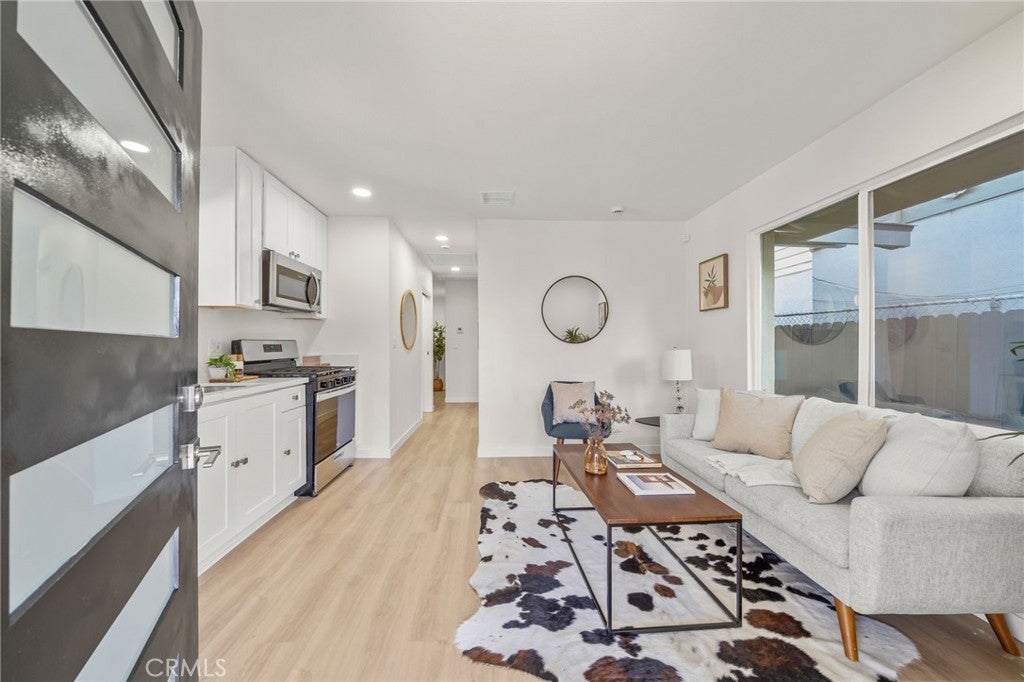 Photo of Listing #PW25266093