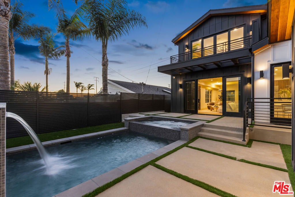 Photo of Listing #25622759