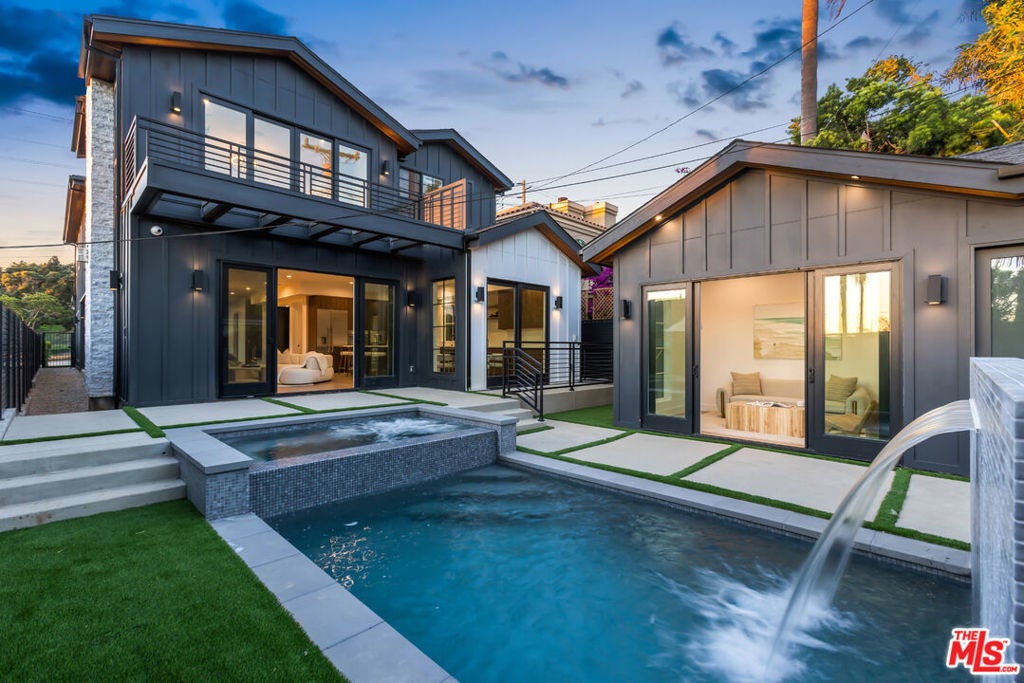 Photo of Listing #25622759