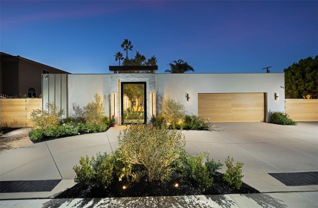 1717 Irvine Avenue, Newport Beach