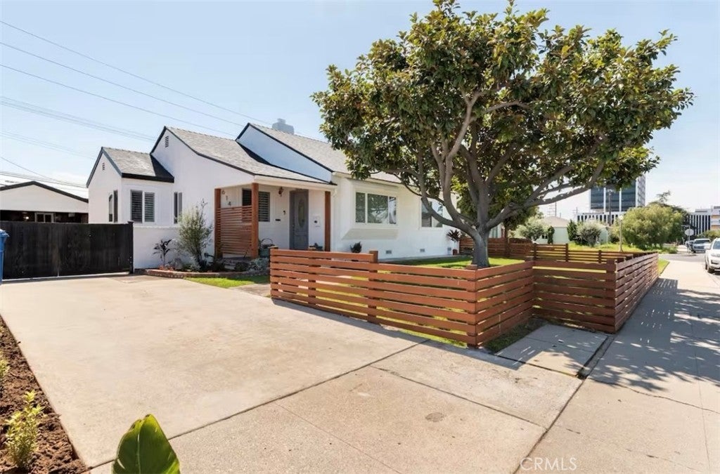 Photo of Listing #PW25266601