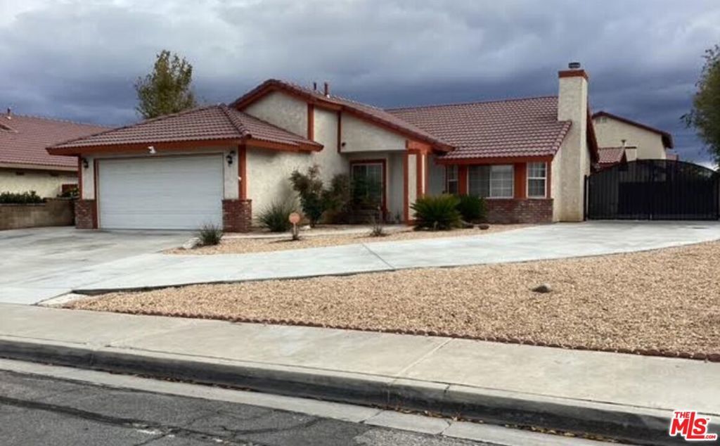 Photo of Listing #25535901